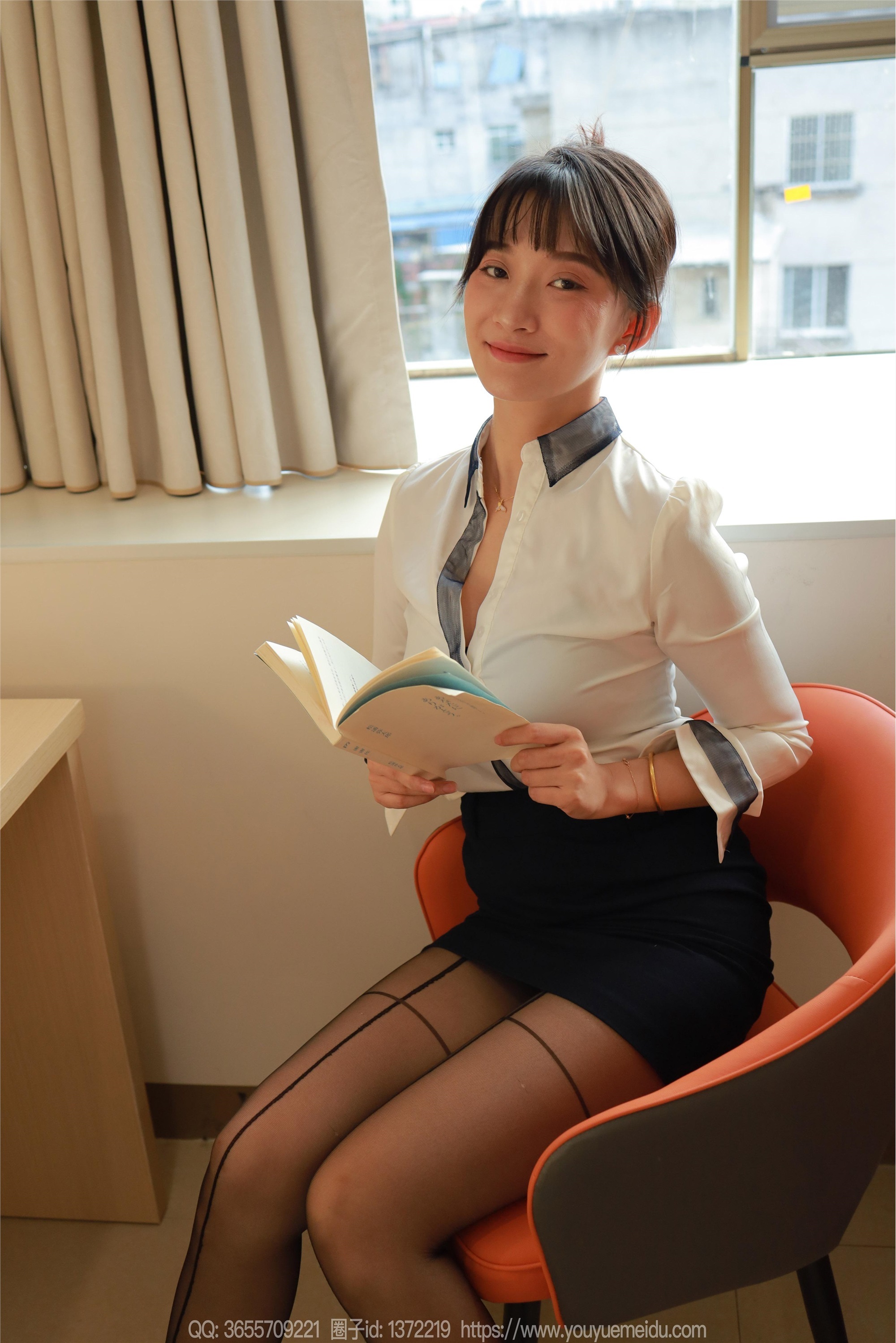 IESS异思趣向  2024.10.21 丝享家 1877 秋秋《十字黑丝》